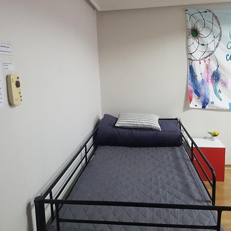 Silk Road Hostel Busan Buitenkant foto