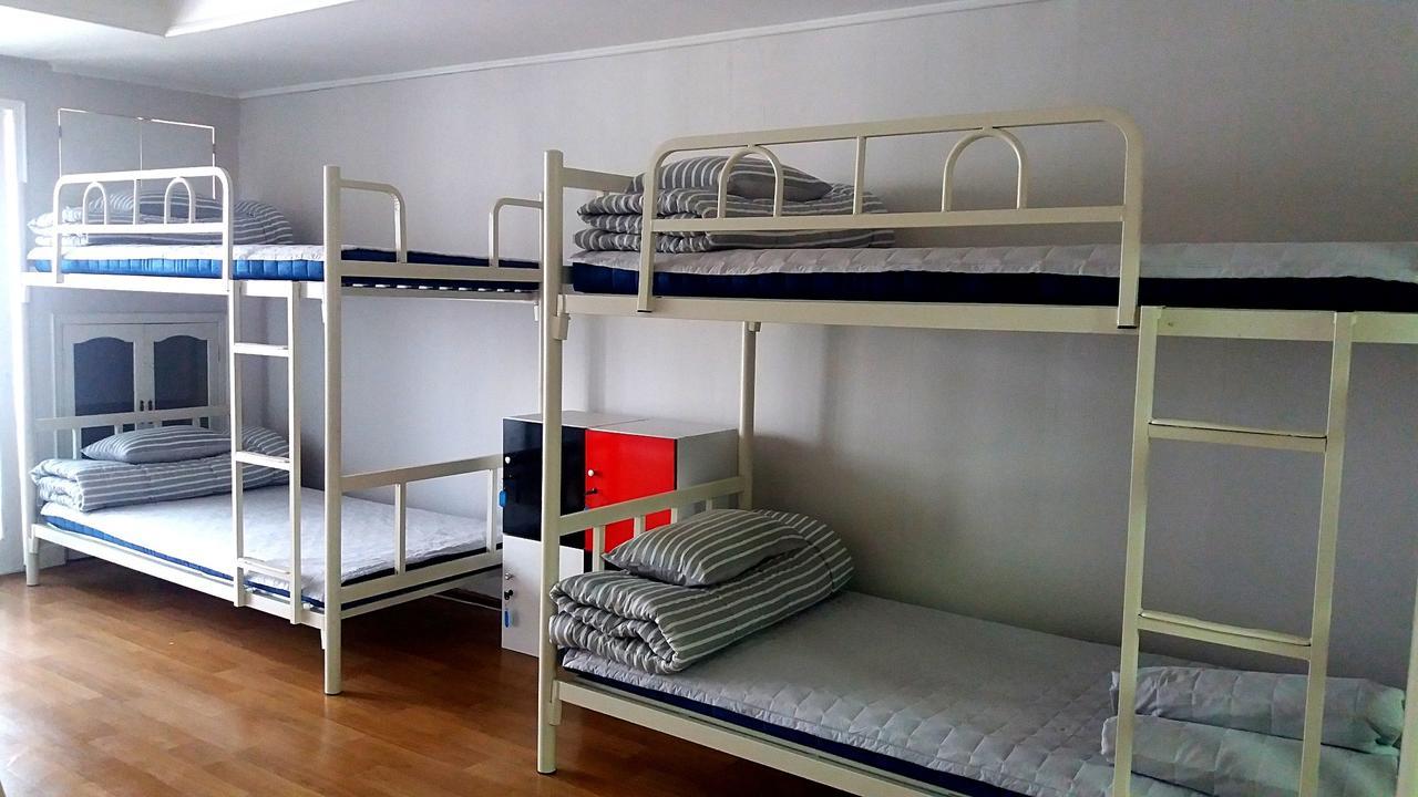 Silk Road Hostel Busan Buitenkant foto