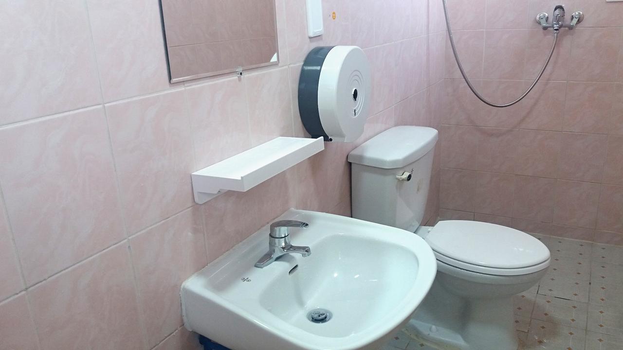 Silk Road Hostel Busan Buitenkant foto
