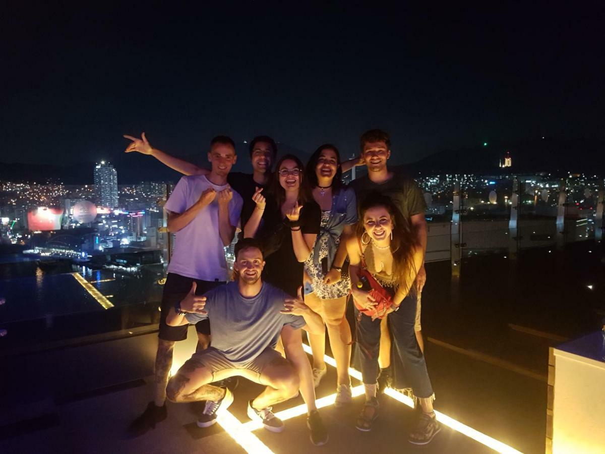 Silk Road Hostel Busan Buitenkant foto